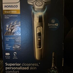 Shaver 9500 - Advanced Silver Shaver
